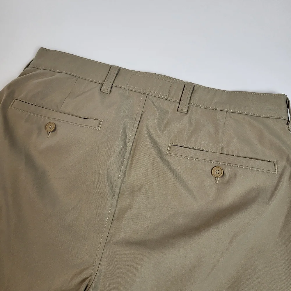 Abercrombie & Fitch Go To Men's Short Khaki Plain‎ Front Quick Dry Size 32